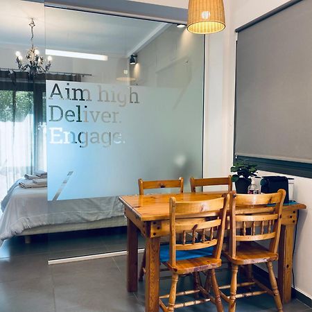 Small Gem Studio Athens, Next To Metro Nomismatokopeio ภายนอก รูปภาพ