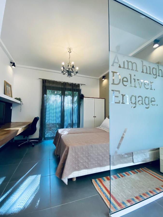 Small Gem Studio Athens, Next To Metro Nomismatokopeio ภายนอก รูปภาพ