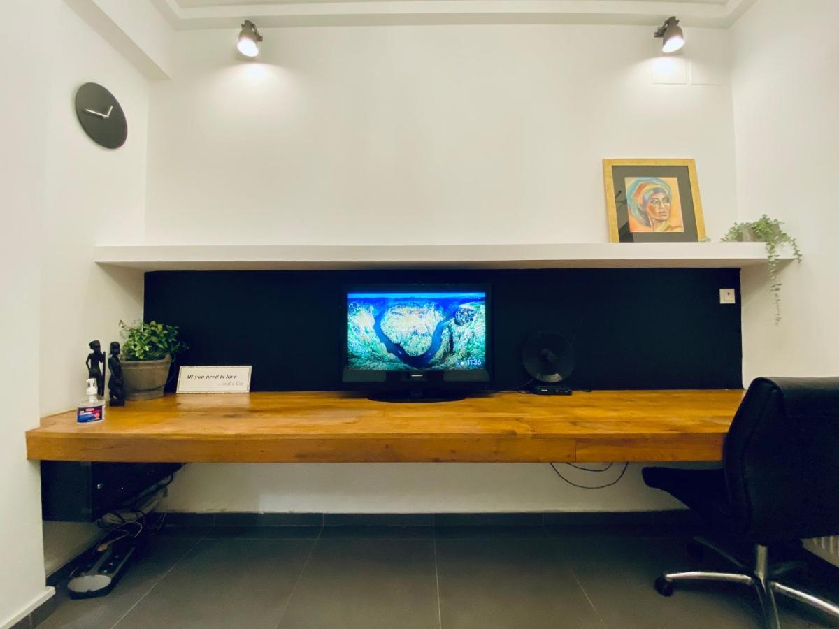Small Gem Studio Athens, Next To Metro Nomismatokopeio ภายนอก รูปภาพ