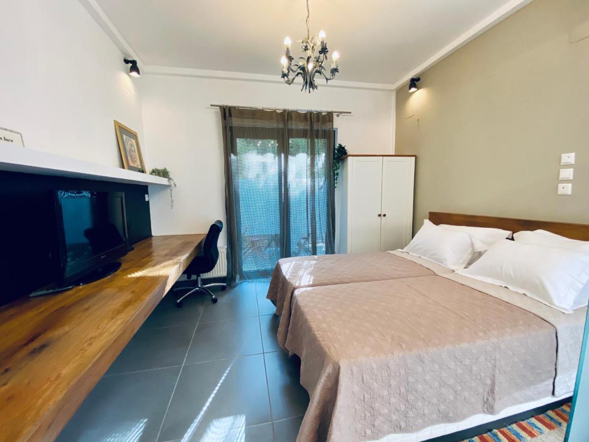 Small Gem Studio Athens, Next To Metro Nomismatokopeio ภายนอก รูปภาพ