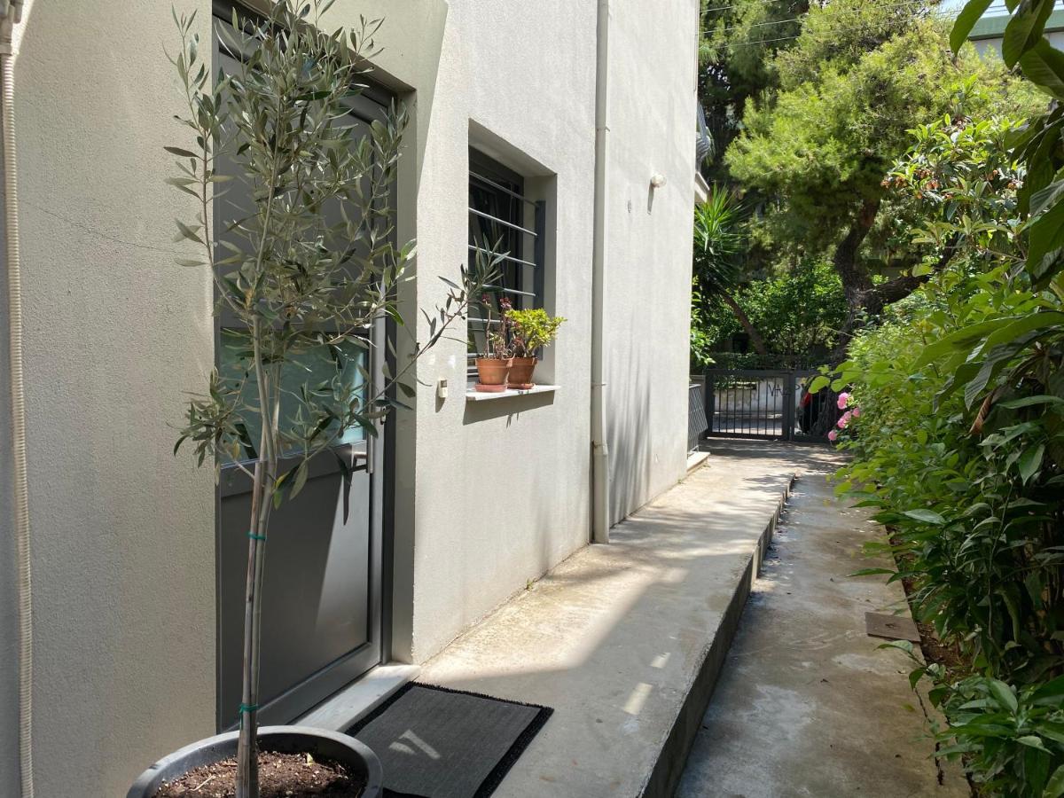 Small Gem Studio Athens, Next To Metro Nomismatokopeio ภายนอก รูปภาพ