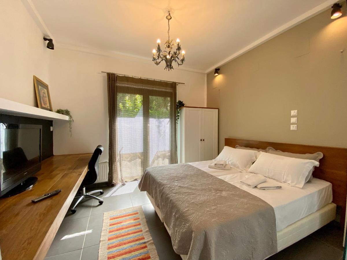 Small Gem Studio Athens, Next To Metro Nomismatokopeio ภายนอก รูปภาพ