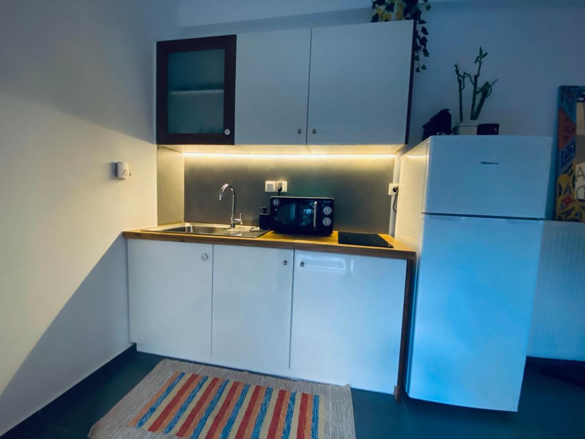 Small Gem Studio Athens, Next To Metro Nomismatokopeio ภายนอก รูปภาพ