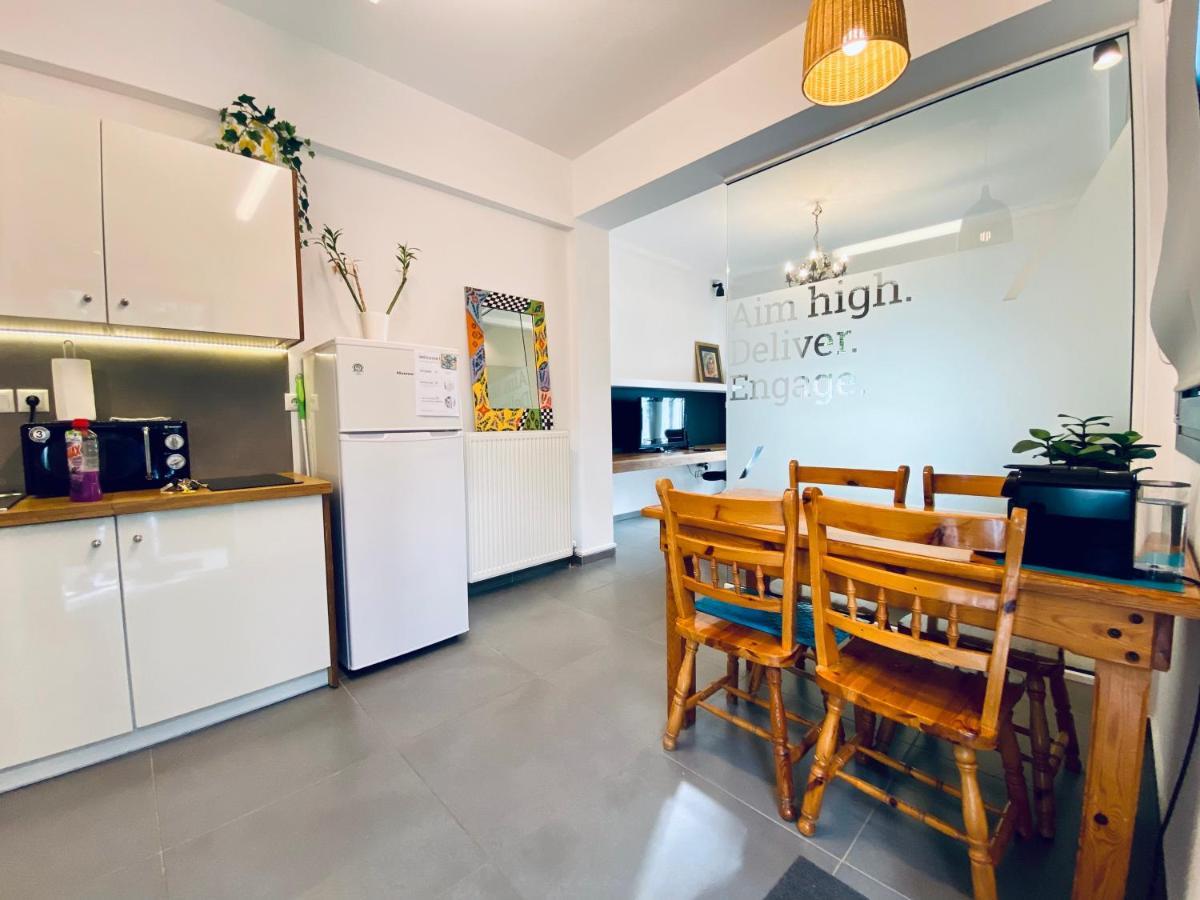 Small Gem Studio Athens, Next To Metro Nomismatokopeio ภายนอก รูปภาพ