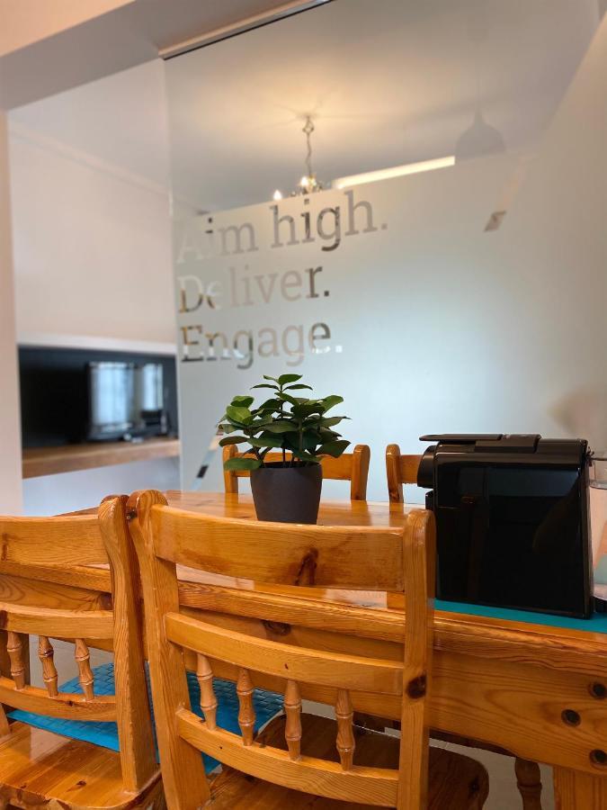 Small Gem Studio Athens, Next To Metro Nomismatokopeio ภายนอก รูปภาพ