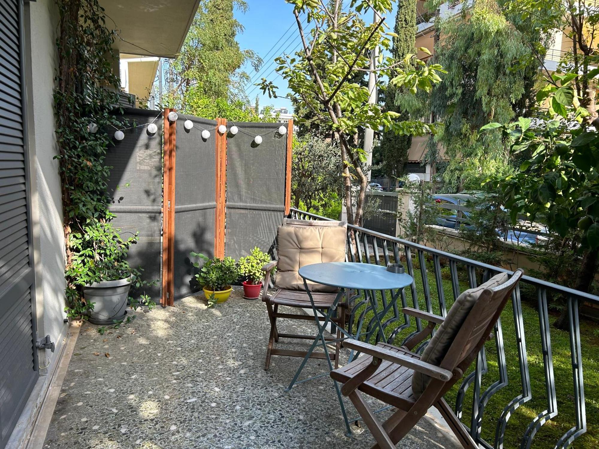 Small Gem Studio Athens, Next To Metro Nomismatokopeio ภายนอก รูปภาพ